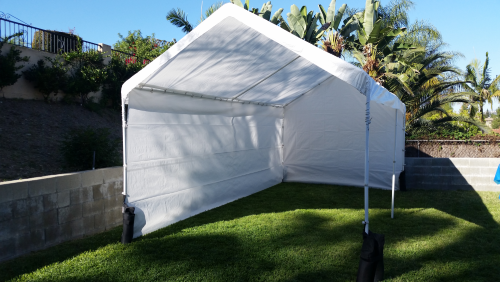 10 x 20 Party Tent rental for rent and delivery in Los Angeles, Santa Monica, Torrance, Redondo Beach, Manhattan Beach, Carson and Long Beach.