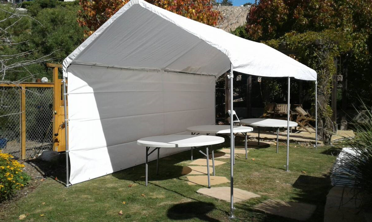 10' x 20' Party Canopy Rental & Round Table Rentals in Los Angeles, CA - Big Blue Sky Party Rentals - www.bigblueskyparty.com